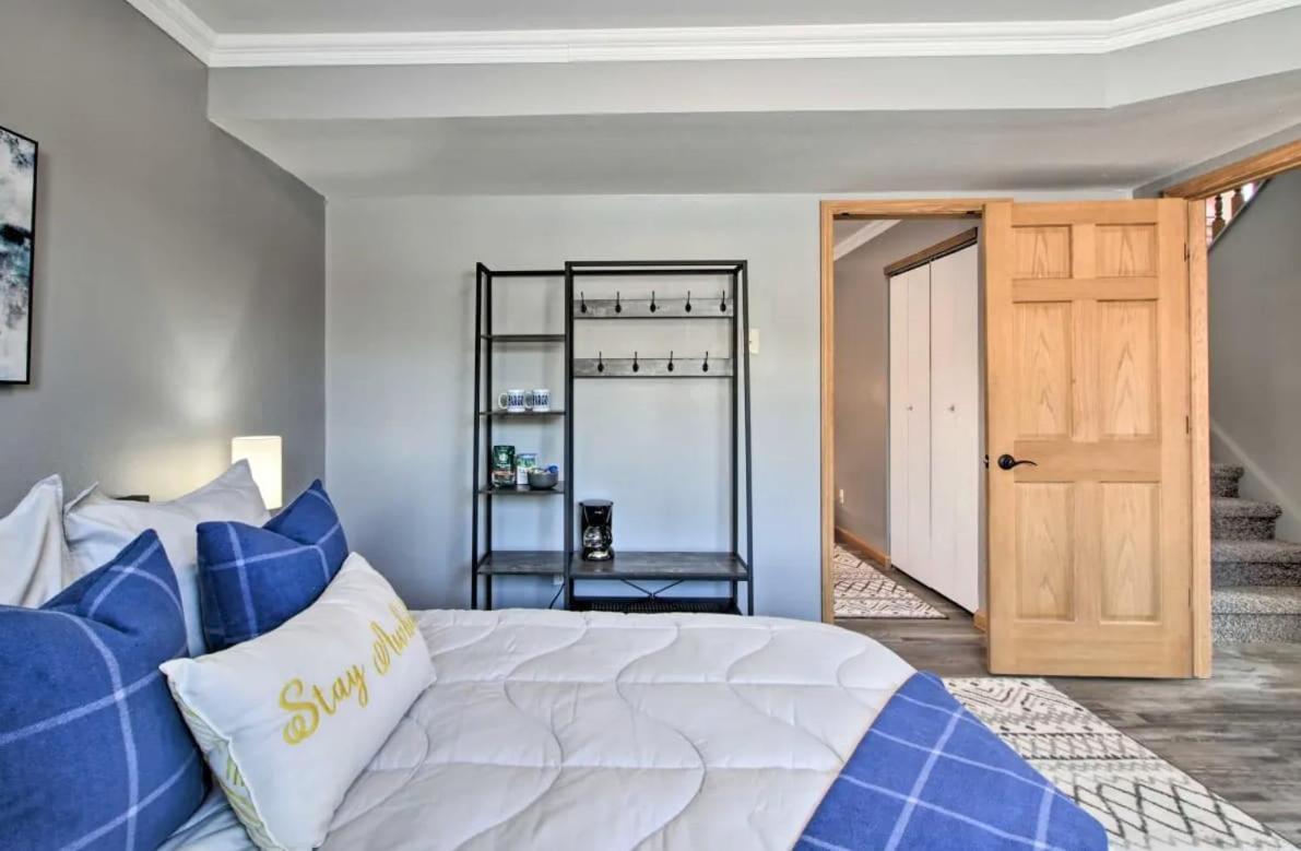 Welcoming West Fargo Retreat W Backyard Villa Buitenkant foto